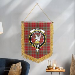 ScotsTee Shop Scottish Lindsay Weathered Clan Crest Tartan Gonfalon Scottish Wall Hanging Banner