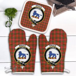 Scottish Bruce Modern Clan Crest Tartan Oven Mitt And Pot Holder Set (2 Oven Mitts + 1 Pot Holder)