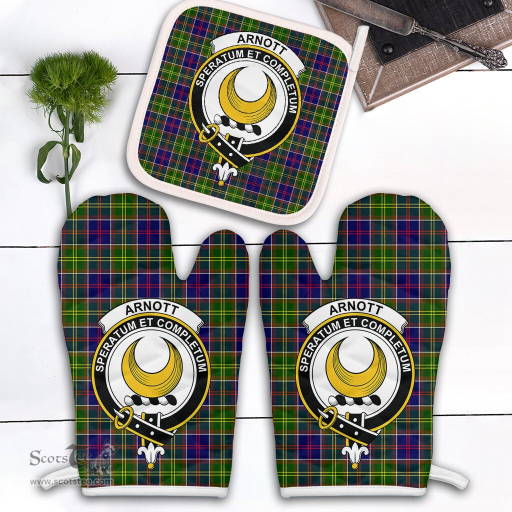 Scottish Arnott Clan Crest Tartan Oven Mitt And Pot Holder Set (2 Oven Mitts + 1 Pot Holder)