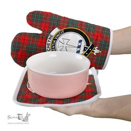 Scottish Cheyne Clan Crest Tartan Oven Mitt And Pot Holder Set (2 Oven Mitts + 1 Pot Holder)