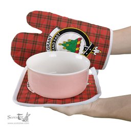 Scottish Grant Weathered Clan Crest Tartan Oven Mitt And Pot Holder Set (2 Oven Mitts + 1 Pot Holder)