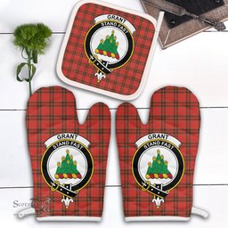 Scottish Grant Weathered Clan Crest Tartan Oven Mitt And Pot Holder Set (2 Oven Mitts + 1 Pot Holder)