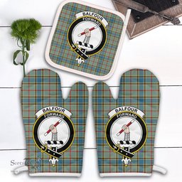Scottish Balfour Blue Clan Crest Tartan Oven Mitt And Pot Holder Set (2 Oven Mitts + 1 Pot Holder)