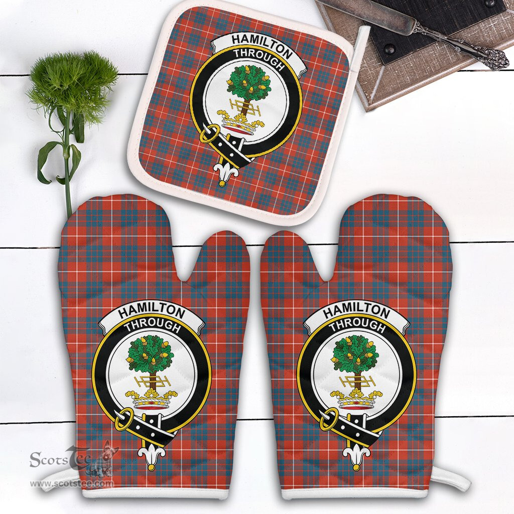 Scottish Hamilton Ancient Clan Crest Tartan Oven Mitt And Pot Holder Set (2 Oven Mitts + 1 Pot Holder)