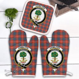 Scottish Hamilton Ancient Clan Crest Tartan Oven Mitt And Pot Holder Set (2 Oven Mitts + 1 Pot Holder)