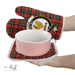 Scottish Lyle Clan Crest Tartan Oven Mitt And Pot Holder Set (2 Oven Mitts + 1 Pot Holder)