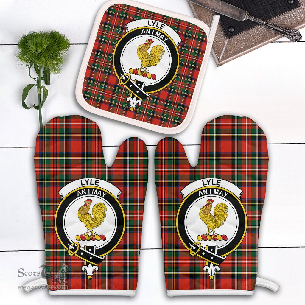 Scottish Lyle Clan Crest Tartan Oven Mitt And Pot Holder Set (2 Oven Mitts + 1 Pot Holder)