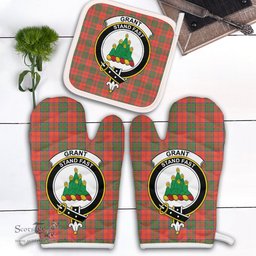 Scottish Grant Ancient Clan Crest Tartan Oven Mitt And Pot Holder Set (2 Oven Mitts + 1 Pot Holder)