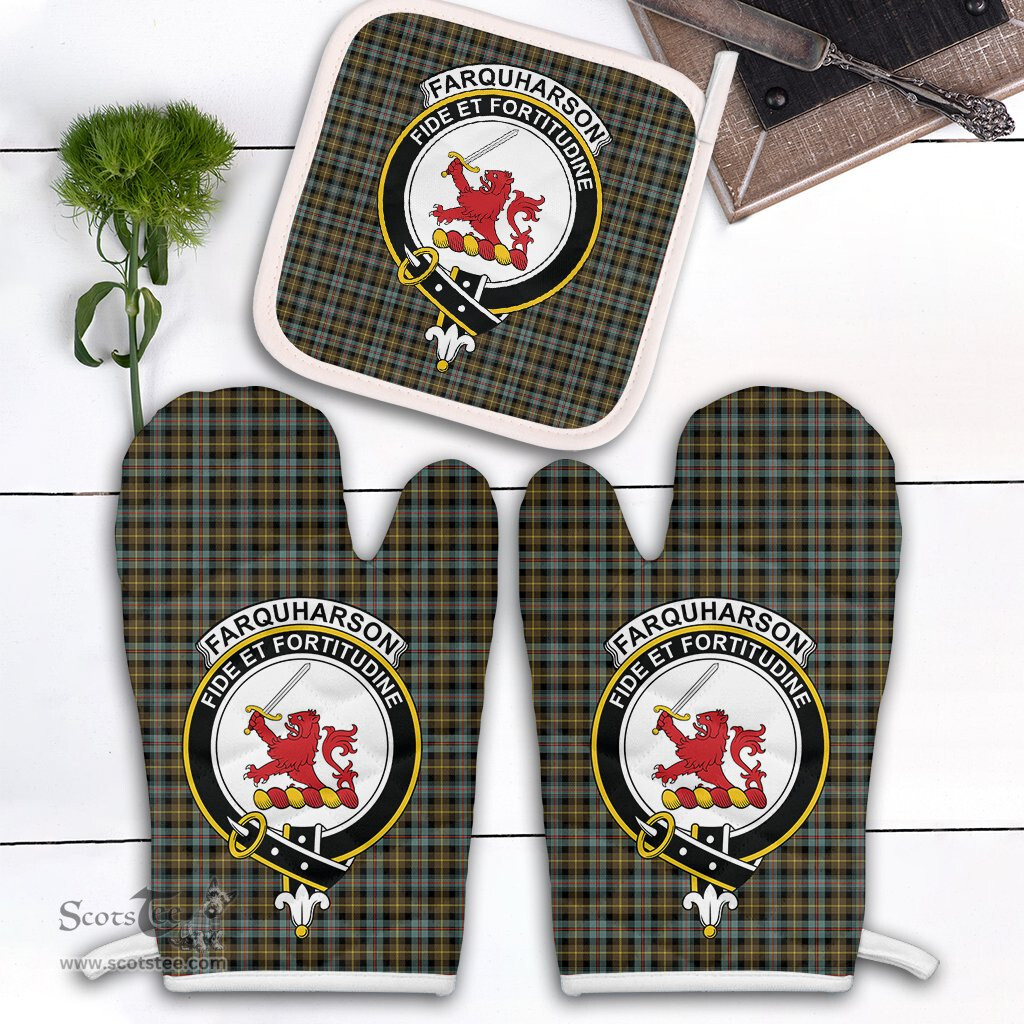 Scottish Farquharson Weathered Clan Crest Tartan Oven Mitt And Pot Holder Set (2 Oven Mitts + 1 Pot Holder)