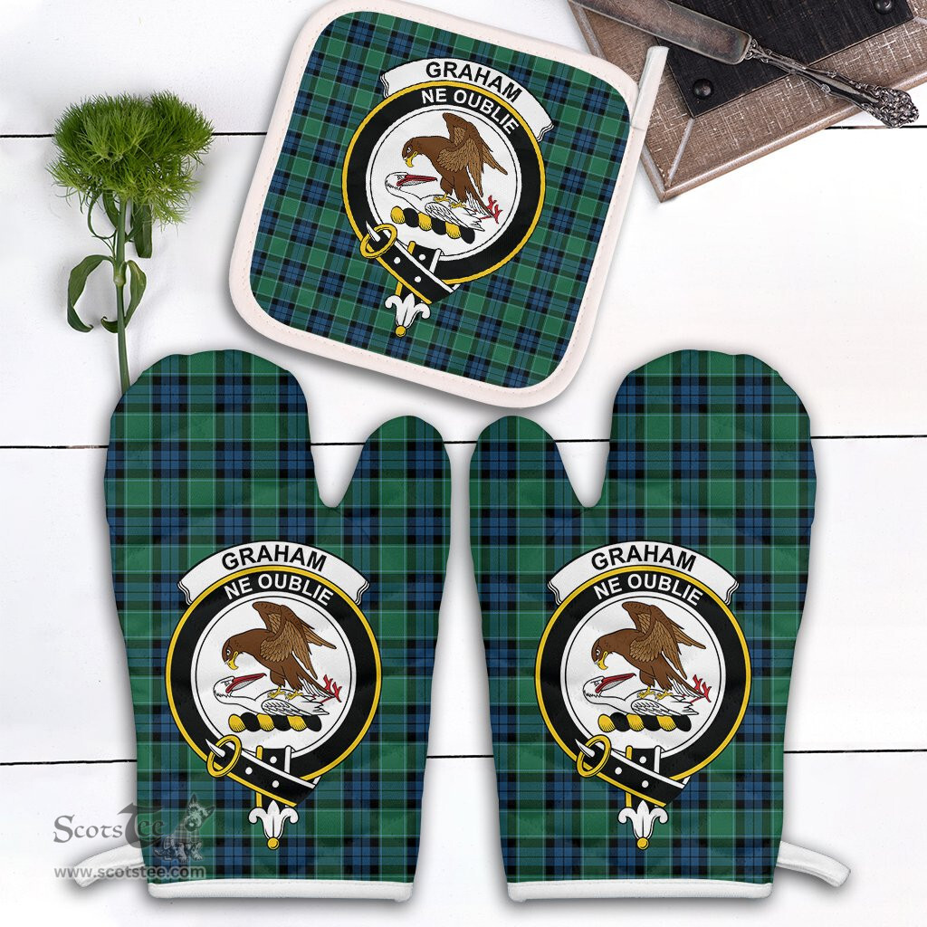 Scottish Graham Of Menteith Ancient Clan Crest Tartan Oven Mitt And Pot Holder Set (2 Oven Mitts + 1 Pot Holder)