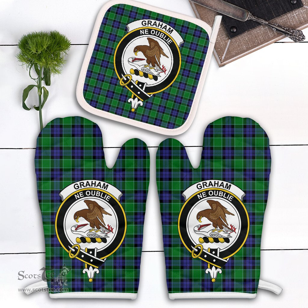 Scottish Graham Of Menteith Modern Clan Crest Tartan Oven Mitt And Pot Holder Set (2 Oven Mitts + 1 Pot Holder)