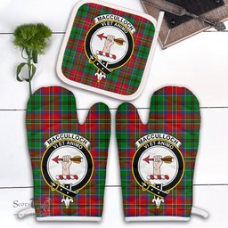 Scottish MacCulloch Clan Crest Tartan Oven Mitt And Pot Holder Set (2 Oven Mitts + 1 Pot Holder)