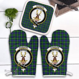 Scottish Gordon Modern Clan Crest Tartan Oven Mitt And Pot Holder Set (2 Oven Mitts + 1 Pot Holder)