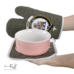 Scottish Haig Clan Crest Tartan Oven Mitt And Pot Holder Set (2 Oven Mitts + 1 Pot Holder)