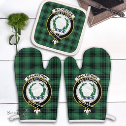 Scottish MacArthur Ancient Clan Crest Tartan Oven Mitt And Pot Holder Set (2 Oven Mitts + 1 Pot Holder)