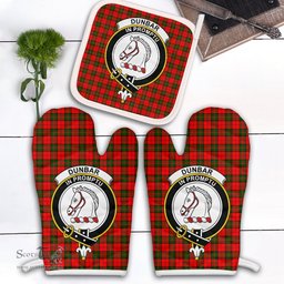Scottish Dunbar Modern Clan Crest Tartan Oven Mitt And Pot Holder Set (2 Oven Mitts + 1 Pot Holder)