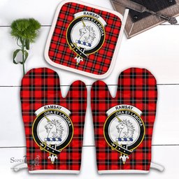 Scottish Ramsay Modern Clan Crest Tartan Oven Mitt And Pot Holder Set (2 Oven Mitts + 1 Pot Holder)