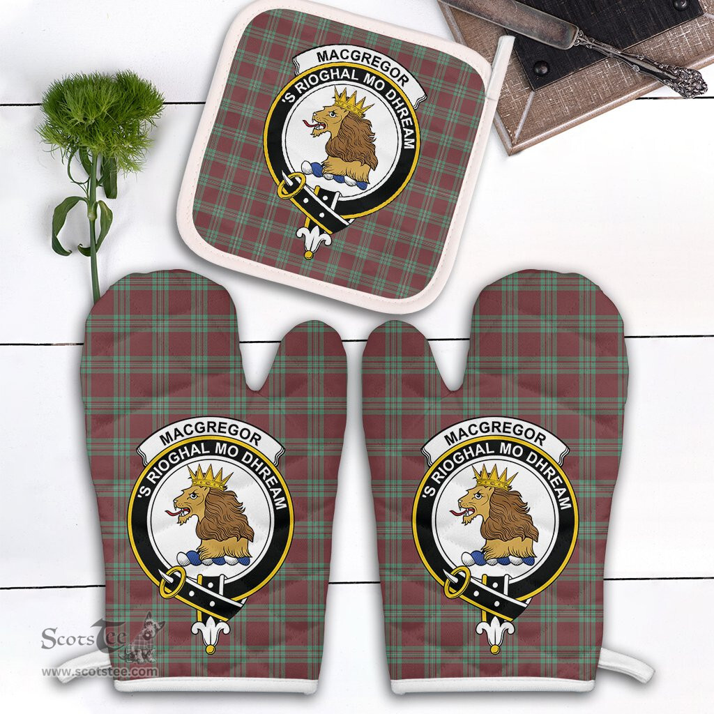 Scottish MacGregor Hunting Ancient Clan Crest Tartan Oven Mitt And Pot Holder Set (2 Oven Mitts + 1 Pot Holder)
