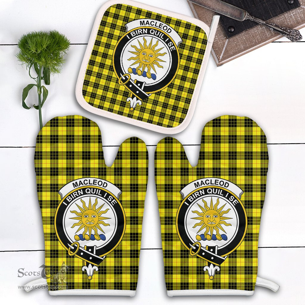 Scottish MacLeod Of Lewis Modern Clan Crest Tartan Oven Mitt And Pot Holder Set (2 Oven Mitts + 1 Pot Holder)