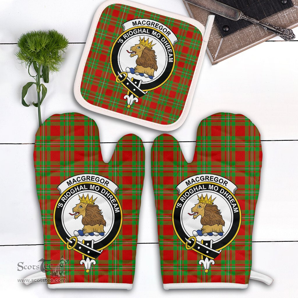 Scottish MacGregor Modern Clan Crest Tartan Oven Mitt And Pot Holder Set (2 Oven Mitts + 1 Pot Holder)