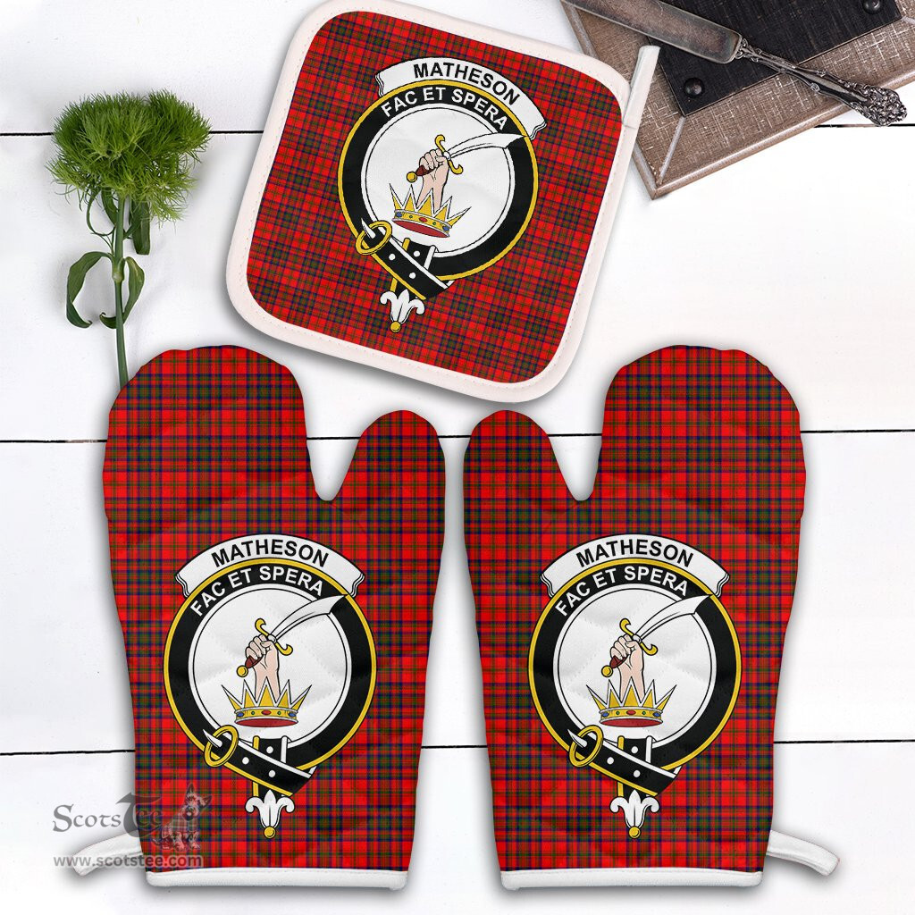 Scottish Matheson Modern Clan Crest Tartan Oven Mitt And Pot Holder Set (2 Oven Mitts + 1 Pot Holder)