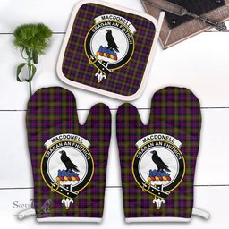 Scottish MacDonnell Of Glengarry Modern Clan Crest Tartan Oven Mitt And Pot Holder Set (2 Oven Mitts + 1 Pot Holder)