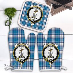 Scottish Roberton Clan Crest Tartan Oven Mitt And Pot Holder Set (2 Oven Mitts + 1 Pot Holder)