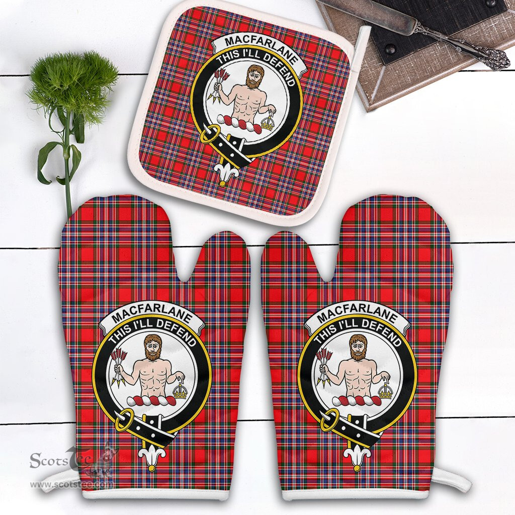 Scottish MacFarlane Modern Clan Crest Tartan Oven Mitt And Pot Holder Set (2 Oven Mitts + 1 Pot Holder)