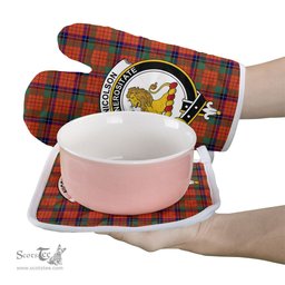 Scottish Nicolson Ancient Clan Crest Tartan Oven Mitt And Pot Holder Set (2 Oven Mitts + 1 Pot Holder)