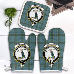 Scottish MacInnes Ancient Clan Crest Tartan Oven Mitt And Pot Holder Set (2 Oven Mitts + 1 Pot Holder)