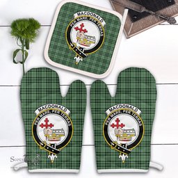 Scottish MacDonald Lord Of The Isles Hunting Clan Crest Tartan Oven Mitt And Pot Holder Set (2 Oven Mitts + 1 Pot Holder)