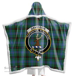 ScotsTee Shop Scottish Davidson Ancient Clan Crest Tartan Sherpa Hooded Blanket Wearable Cuddle Throw Warm Cozy