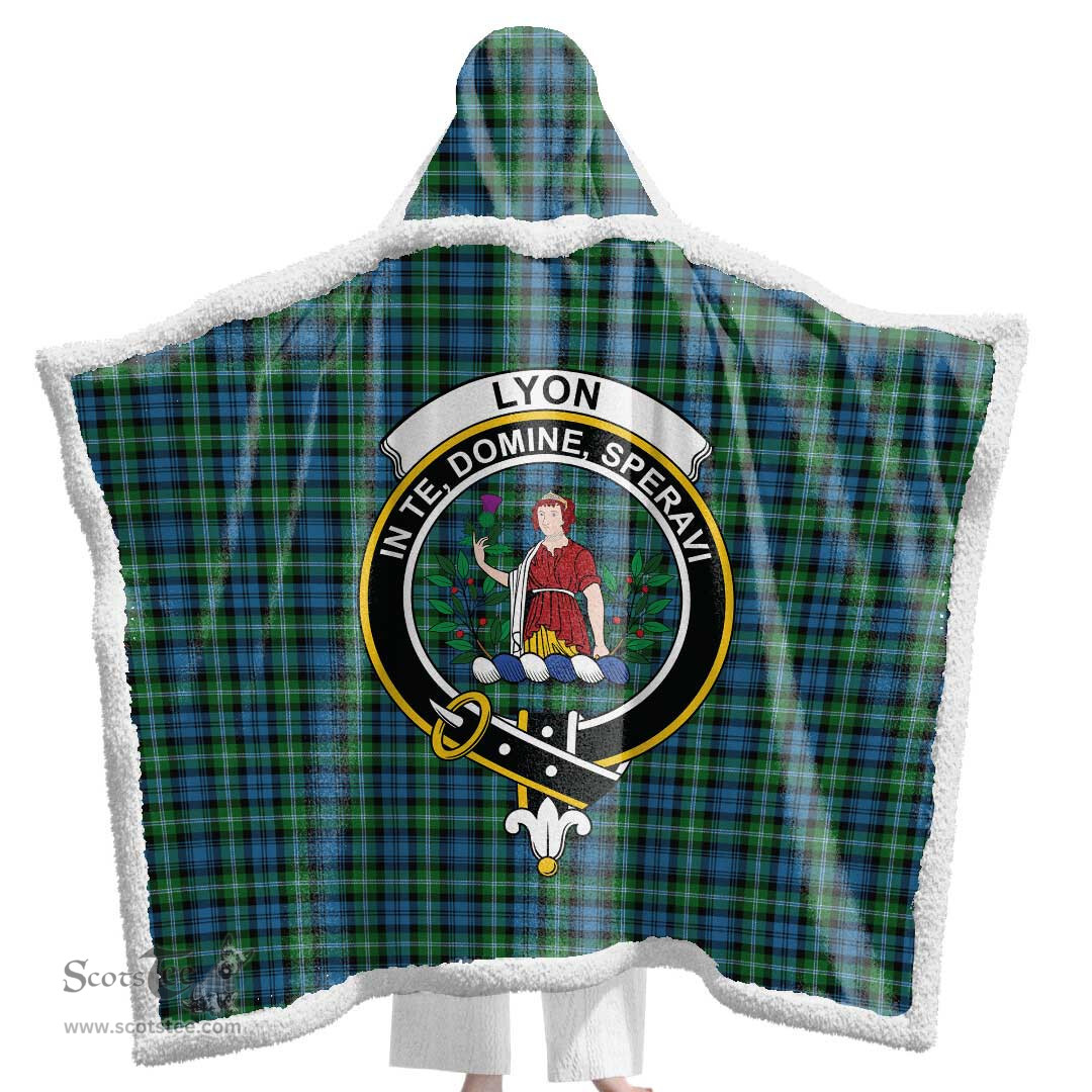 ScotsTee Shop Scottish Lyon Clan Clan Crest Tartan Sherpa Hooded Blanket Wearable Cuddle Throw Warm Cozy