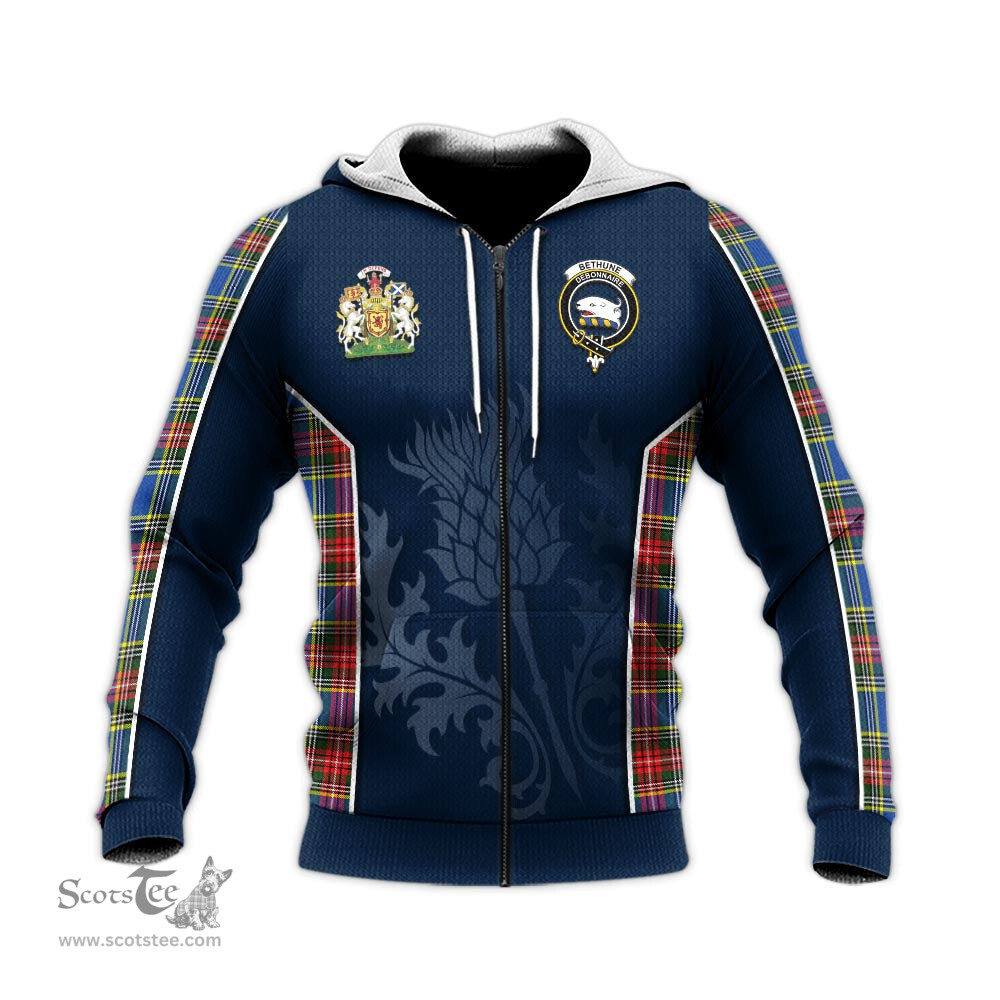 ScotsTee Shop Scottish Bethune Clan Scottish Crest and Scottish Thistle Sport Tartan Hoodie