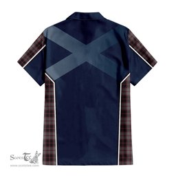 ScotsTee Shop Scottish MacPherson Hunting Clan Scottish Crest and Scottish Thistle Sport Tartan Short Sleeve Shirt