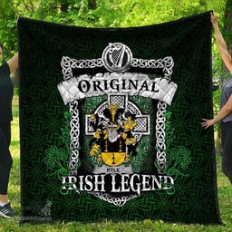 Irish Kyle Coat of Arms Family Crest Ireland Quilt Original Irish Legend Quilt