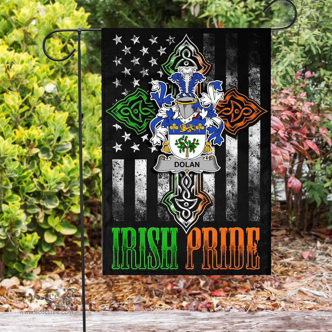 Irish Dolan-or-O-Dolan Coat of Arms Irish Pride Garden Flag Irish American Flag ScotsTee Shop