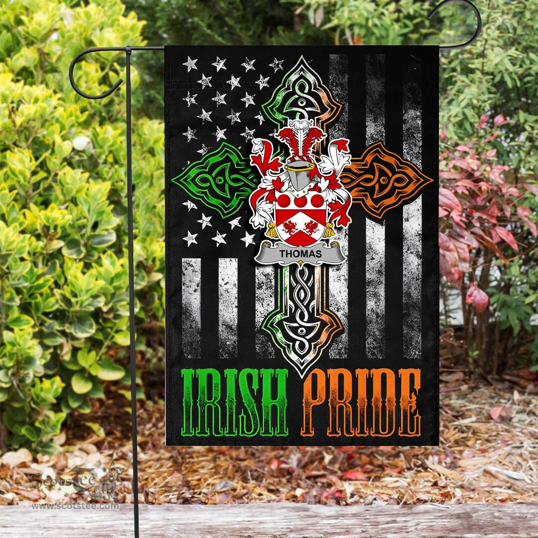 Irish Thomas Coat of Arms Irish Pride Garden Flag Irish American Flag ScotsTee Shop