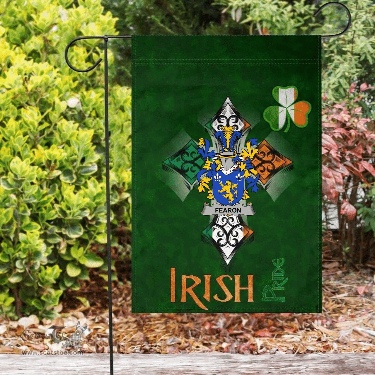 ScotsTee Shop Irish Fearon or O'Fearon Coat of Arms Irish Pride Garden Flag Shamrock Ireland Flag