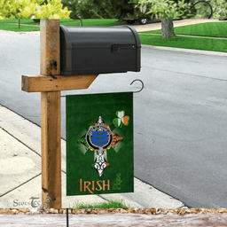 ScotsTee Shop Irish House of MACCOTTER Coat of Arms Irish Pride Garden Flag Shamrock Ireland Flag