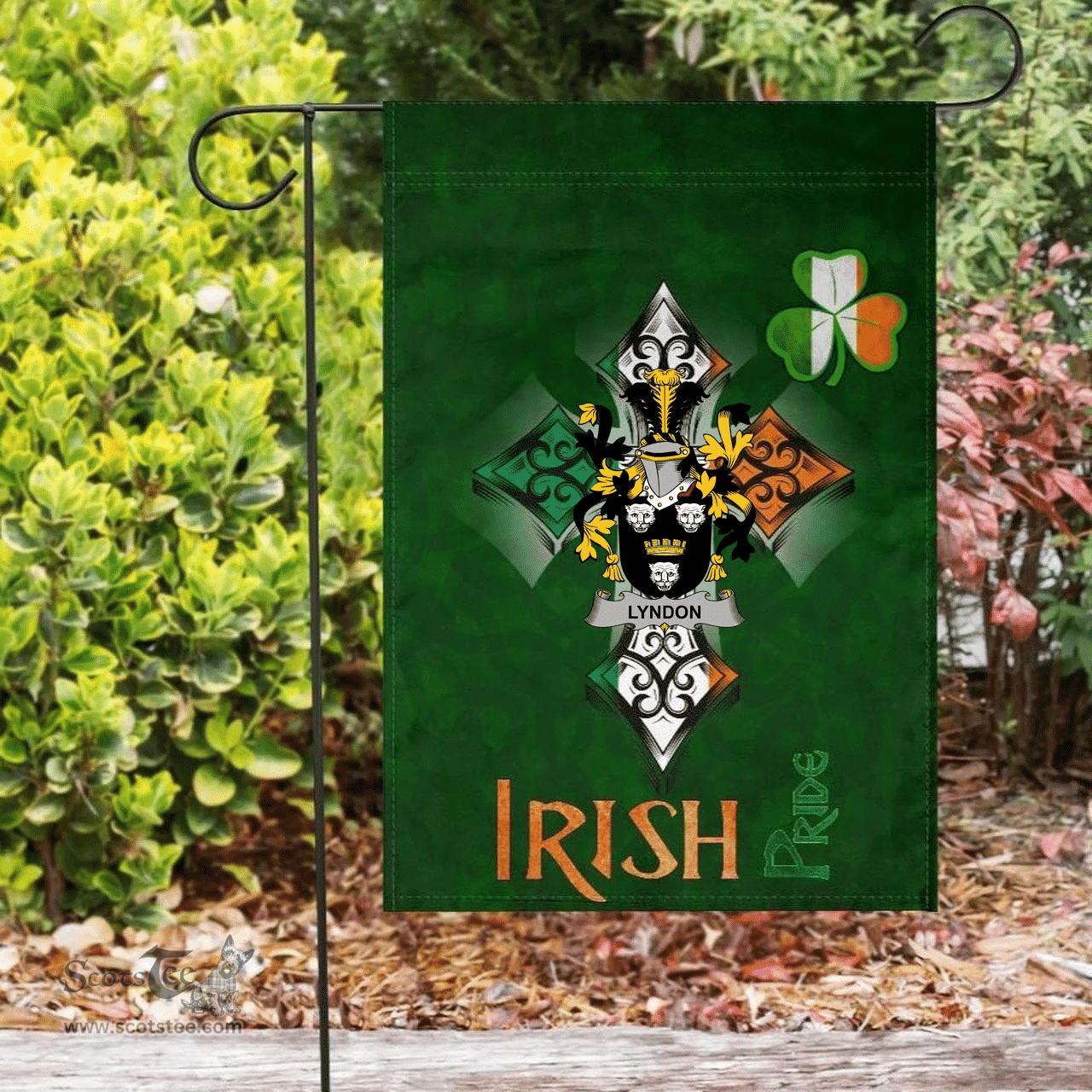 ScotsTee Shop Irish Lyndon or Gindon Coat of Arms Irish Pride Garden Flag Shamrock Ireland Flag