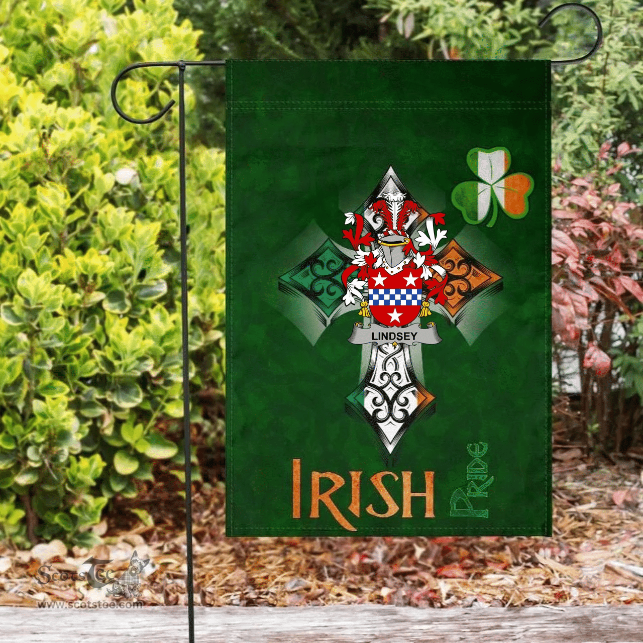 ScotsTee Shop Irish Lindsey Coat of Arms Irish Pride Garden Flag Shamrock Ireland Flag