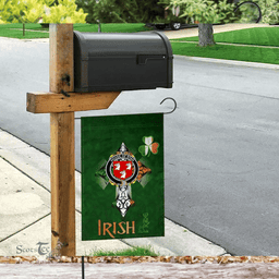 ScotsTee Shop Irish House of RYAN (O’Mulrian) Coat of Arms Irish Pride Garden Flag Shamrock Ireland Flag