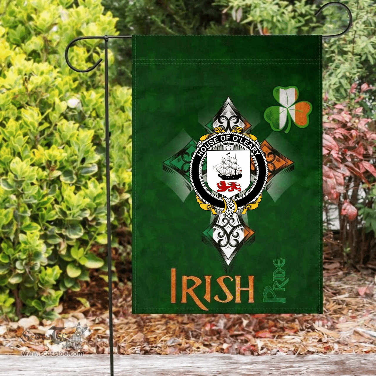 ScotsTee Shop Irish House of O'LEARY Coat of Arms Irish Pride Garden Flag Shamrock Ireland Flag