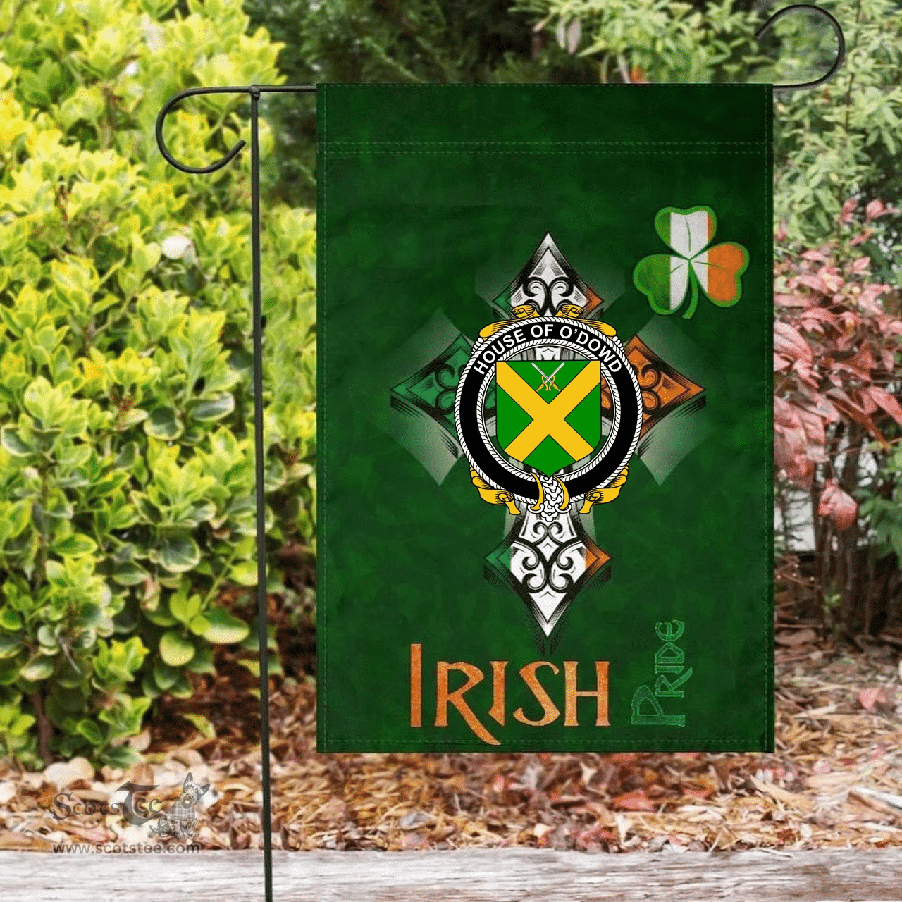 ScotsTee Shop Irish House of O'DOWD Coat of Arms Irish Pride Garden Flag Shamrock Ireland Flag