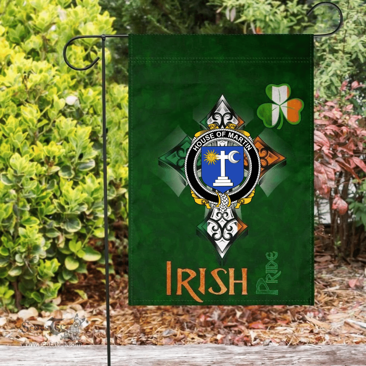 ScotsTee Shop Irish House of MARTIN Coat of Arms Irish Pride Garden Flag Shamrock Ireland Flag