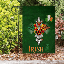 ScotsTee Shop Irish Wiggat Coat of Arms Irish Pride Garden Flag Shamrock Ireland Flag