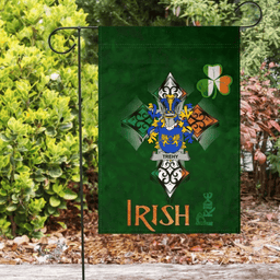 ScotsTee Shop Irish Trehy or O'Trehy Coat of Arms Irish Pride Garden Flag Shamrock Ireland Flag