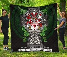 ScotsTee Shop Irish Bergin or O'Bergin Coat of Arms Family Crest Ireland Quilt Ireland Legend Quilt