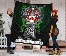 ScotsTee Shop Irish Bond Coat of Arms Family Crest Ireland Quilt Ireland Legend Quilt